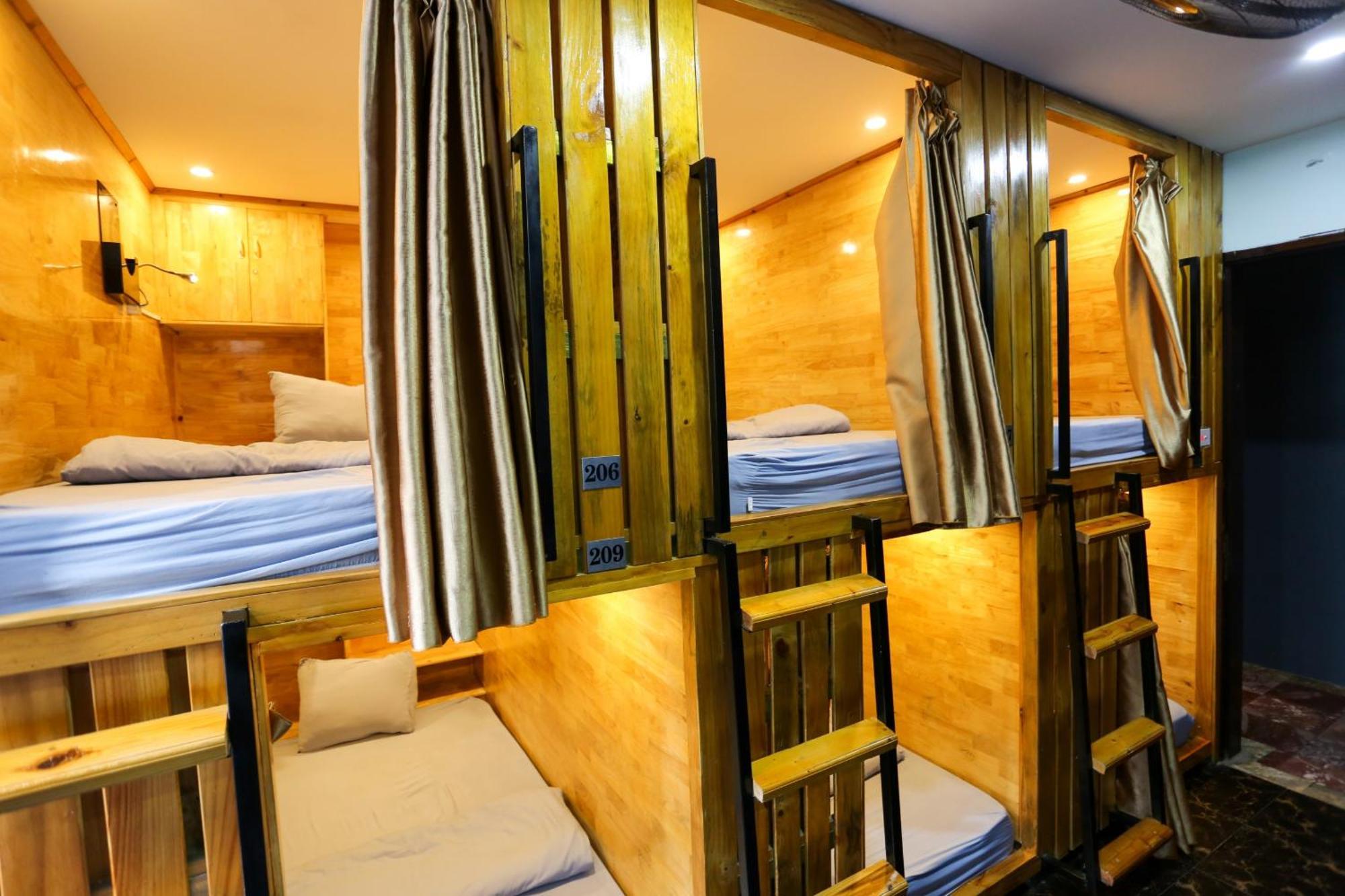 Catba Pod Hostel - Restaurant And Rooftop Bar Dong Khe Sau Dış mekan fotoğraf